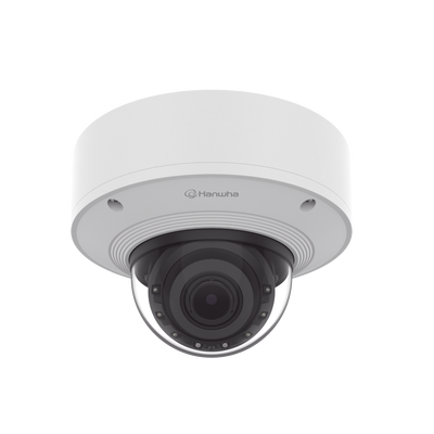 Cámara Domo 2MP Solid EDGE / Wisenet WAVE embebido / Antivandalica / Lente Motorizado de 4.38  A 9.33mm / P-Iris / WDR 120dB / 2TB SSD / IP66, IP67, IK10+, NEMA4X, IP6K9K 